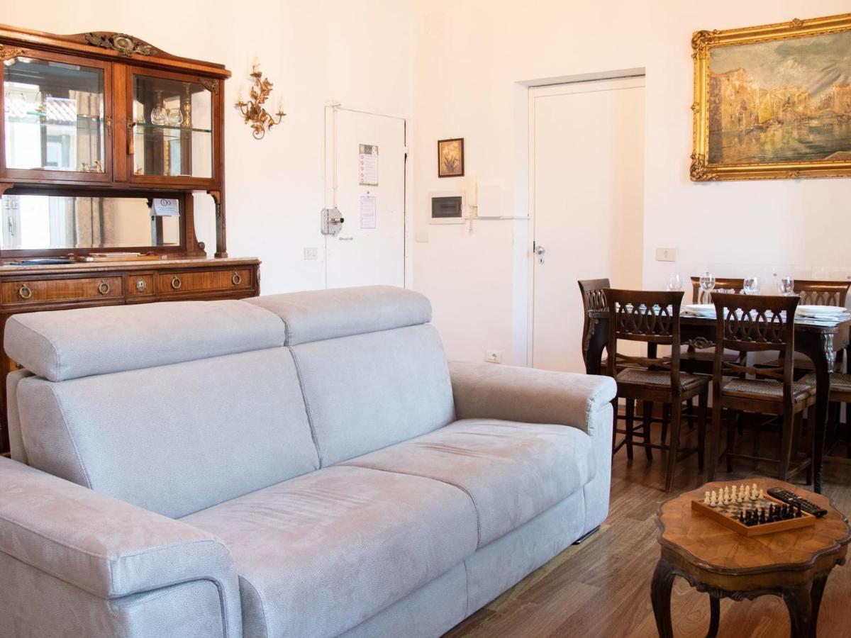 The Best Rent - Beautiful Apartment With Terrace Near Colosseo Rom Exterior foto