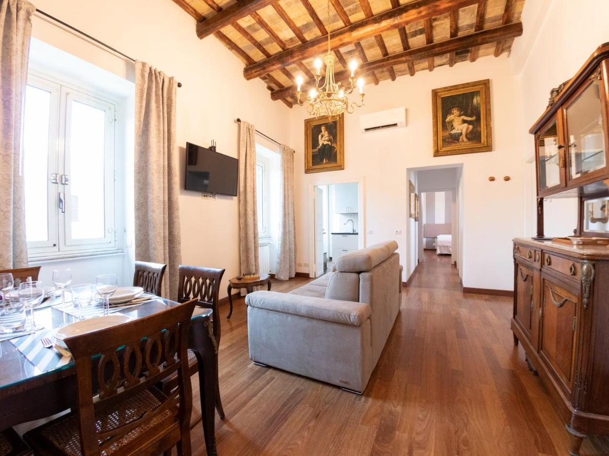 The Best Rent - Beautiful Apartment With Terrace Near Colosseo Rom Exterior foto