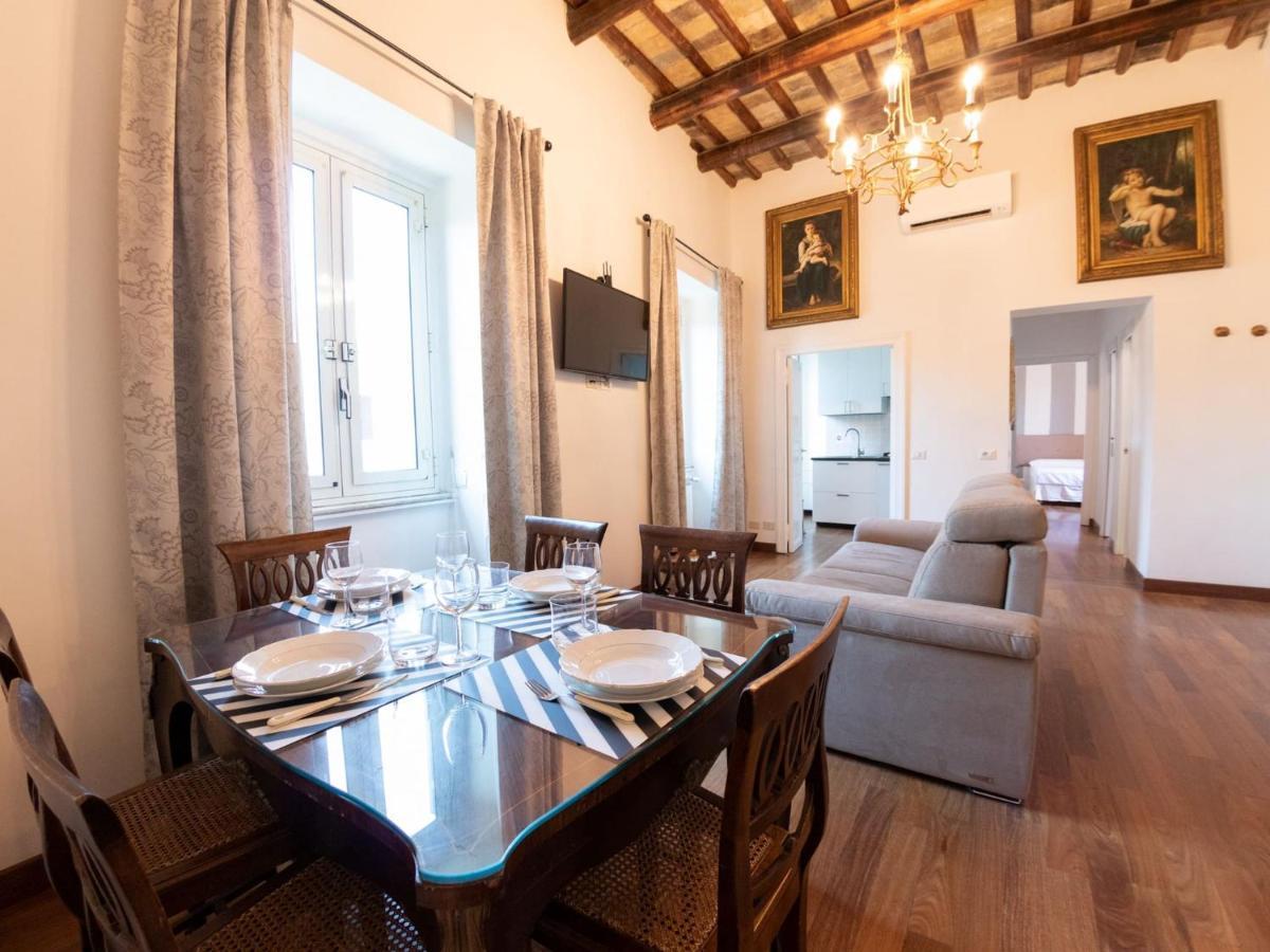 The Best Rent - Beautiful Apartment With Terrace Near Colosseo Rom Exterior foto